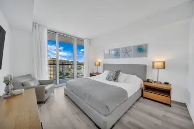 Image de Copy of 1b/1b Incroyable appartement à Miami