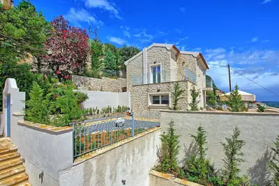 Villa Thea Mare Levantes - Villa avec piscine
