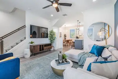Image de Luxury Stylish 3br Oasis - Tampa Retreat