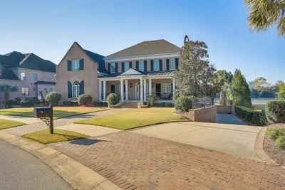 Image de Riverfront North Augusta Home w/ Private Pool!