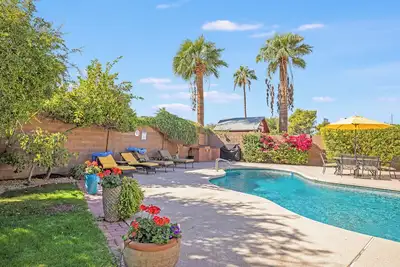 Image de Jewel In The Desert\nEntire home in Paradise Valley Village! family-friendly