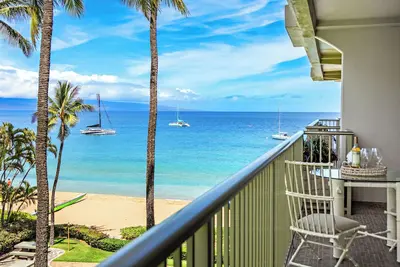 Image de Ocean View steps from beach, dining, shopping 457
