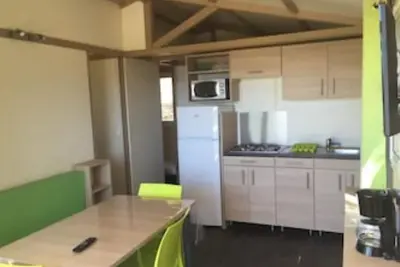 Image de Chalet de 2 chambres vue mer très calme \/ Propriété sécurisée