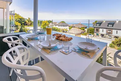Image de White Crest - Deux Chambres Appartement, Couchages 4