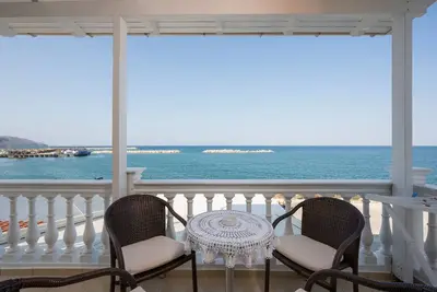Kyma beach accommodation/Poseidon apartment/6 guests