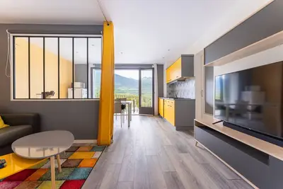 Image de Super Appartement Au Coeur De Plan D Eau Vue Lac Et Montagnes
