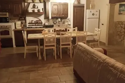 Image de Villa Lontana dal Caos Dalla CittĂ , Perfetta per Visitare le Bellezze del Territ