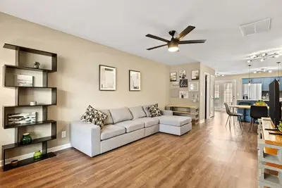 Image de Cabernet Townhome - Near Winery