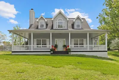 Image de Minutes from Golf Course & Marina on Table Rock Lake, Dog-Friendly & WiFi.