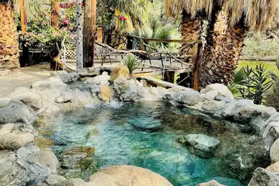 Image de Bubbling Wells Oasis - Reserve a 107-Acre Hot Spring Ranch - up to 28 Guests