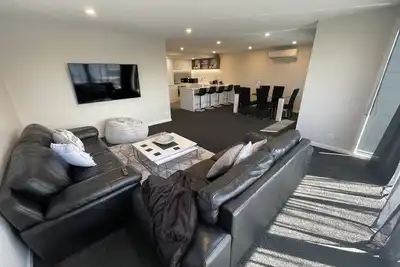 Image de Luxury Apartment on Arbor-Lea