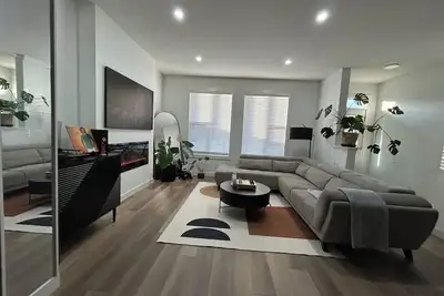 Image de Modern & Cozy Home in Seton