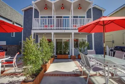 Image de Affordable Vacation Duplex Steps to the Sand!