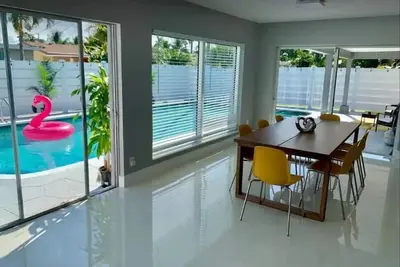 Image de Hollywood Beach Hideaway \n