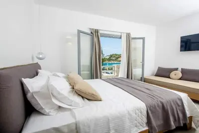Image de Bh782 - C - Suite Syros