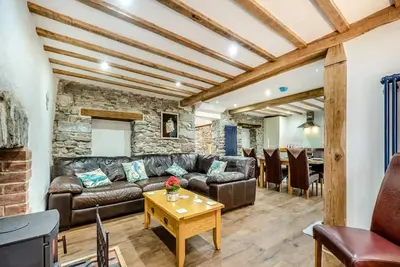 Image de Blacksmiths Cottage - sleeps 6 guests  in 3 bedrooms