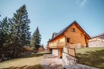Image de 5 min walk to Treetop walk Pohorje. Big terrace and garden! Bbq