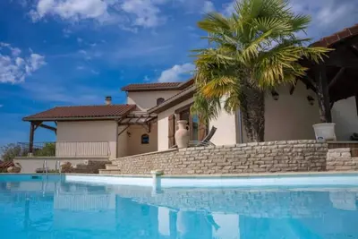 Image de Villa Farou - Piscine chauffée en été