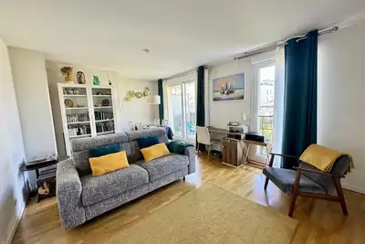 Image de Charment appartement avec balcon