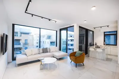 Image de Modern 2br in Geula with Mamad by HolyGuest
