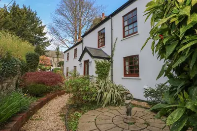Image de The Laurels Flat, romantic, country holiday cottage in St Fagans