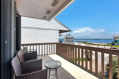 Image de Sugar Dunes 124 | 🌅 Sound Views | 🌴 Steps to Beach | 🍽 Walk to Dining