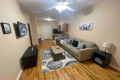 Image de Plaza District - Cozy & Clean 1 Bedroom Home\n\n