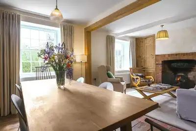 Image de 2 chambres à coucher à Ludlow
