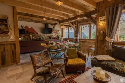 Image de Wifi, terrasse, parking, télévision, casier à ski, 98m², Les Gets