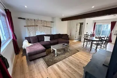 Image de A Country Stay Just Minutes Away\n