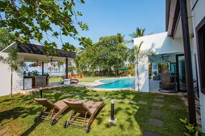 Image de Brand New! ! Ocean Front, Casa Del Mar! ! Playa Coyote!