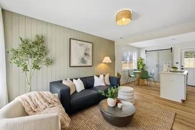 Image de Cozy Cottage in Cornelius
