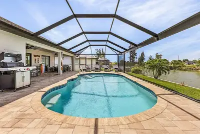 Image de Villa Sun Daze - Where Coastal Dreams Come True!