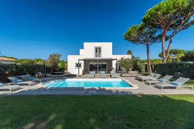 Image de Maison de vacances Calvi pour 2 - 8 personnes avec 4 chambres à coucher - Maison de vacances