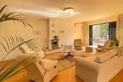 Image de The White Coconut Stay