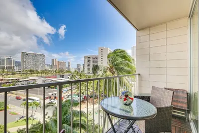 Image de Honolulu Condo w/ Private Lanai: Walk to the Beach