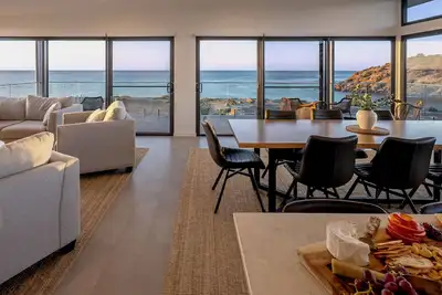 Image de Cove Landing Marina Apartment01-The Ss Karatta