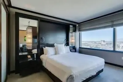 Image de Vdara Suite w\/ Paris, Sphere & Bellagio Views!