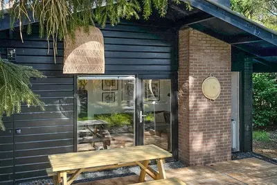 Image de Belle maison à Rheezerveen avec sauna