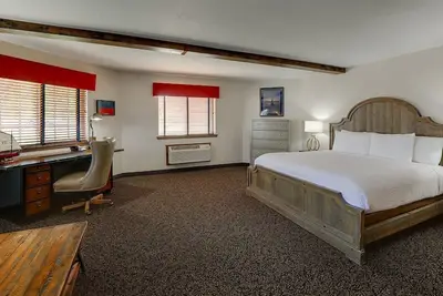 Image de Extended Stay Perfection: Cottages with Homely Ambiance | 2 Units