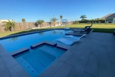 Image de The Playful Oasis -25cc