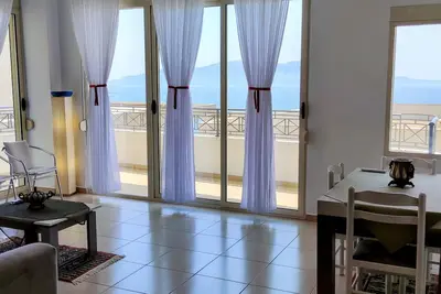Image de A Lovely Place With lot of Light and sea View. The Beach is Only 150 Away