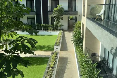 Image de Studio Apartments, with a Pool, Gym and a Restaurant, not far from the Airport.
