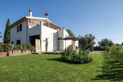 Image de Maison de vacances 'Dimora Della Dogana' avec terrasse privée, Wi-Fi et climatisation