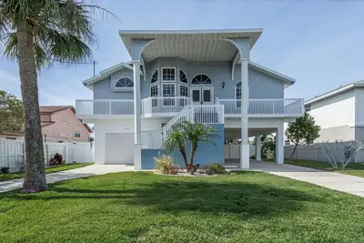 Image de The Blue Heron- Waterfront-Gulf Access-Dock-Pool-Kayaks