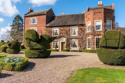 The Parsonage - Ombersley near Worcester