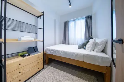 Image de Private Room in Shared Apartment 5 Minutes to Tin Hau Mtr Station