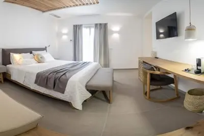Image de Bh785 - C - Suite Syros