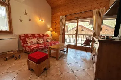 Image de Appartement cosy avec balcon et parking au centre de Samoëns, proche du ski-bus