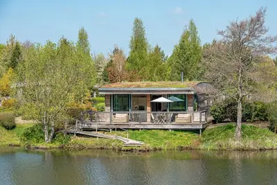 Image de Finley - a lodge that sleeps 6 guests in 3 bedrooms